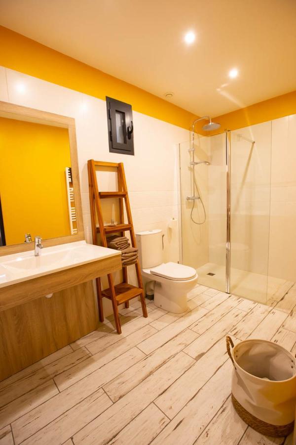 Au Bouchon Hotell Saint-Aigulin Eksteriør bilde